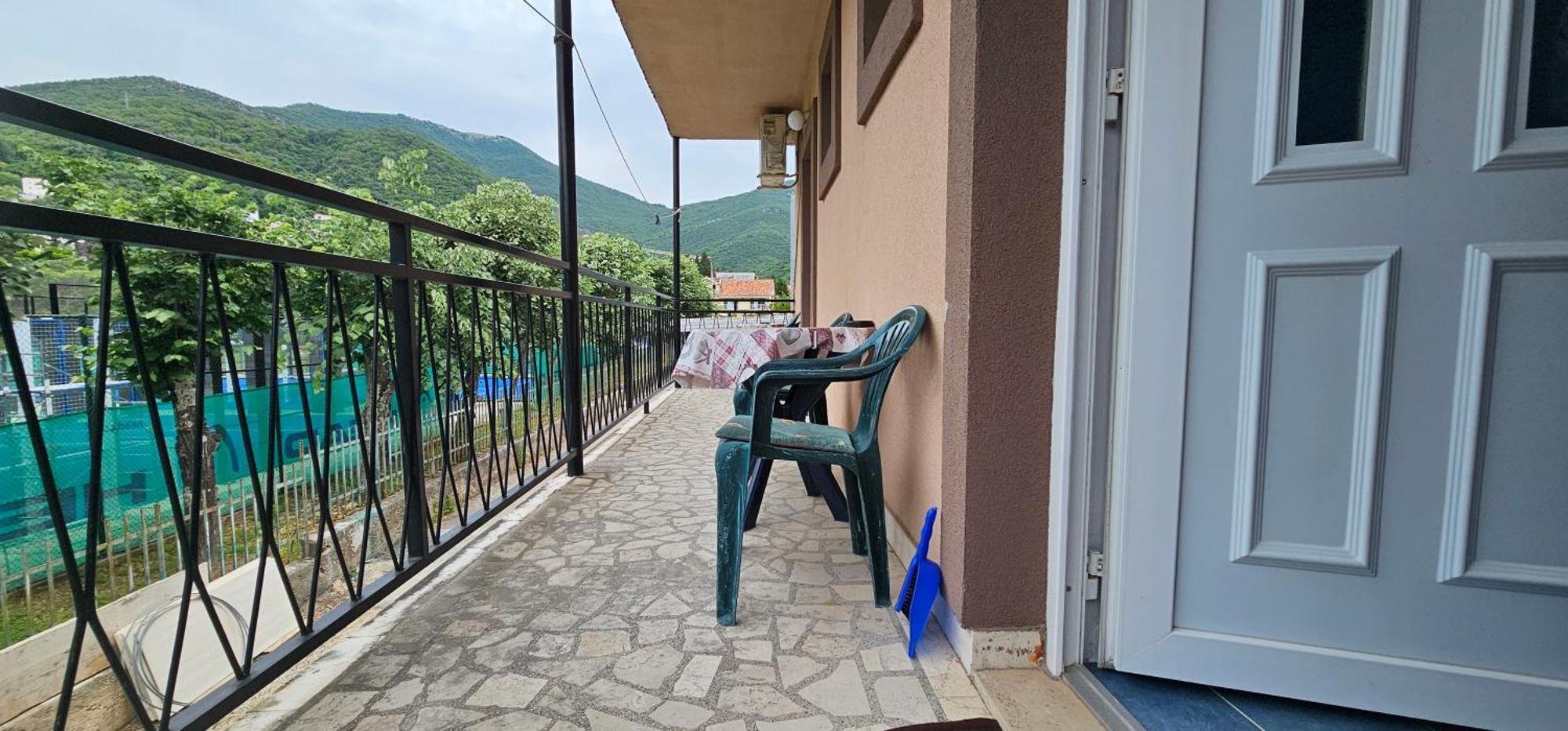 טיווט Apartments Simonovic מראה חיצוני תמונה
