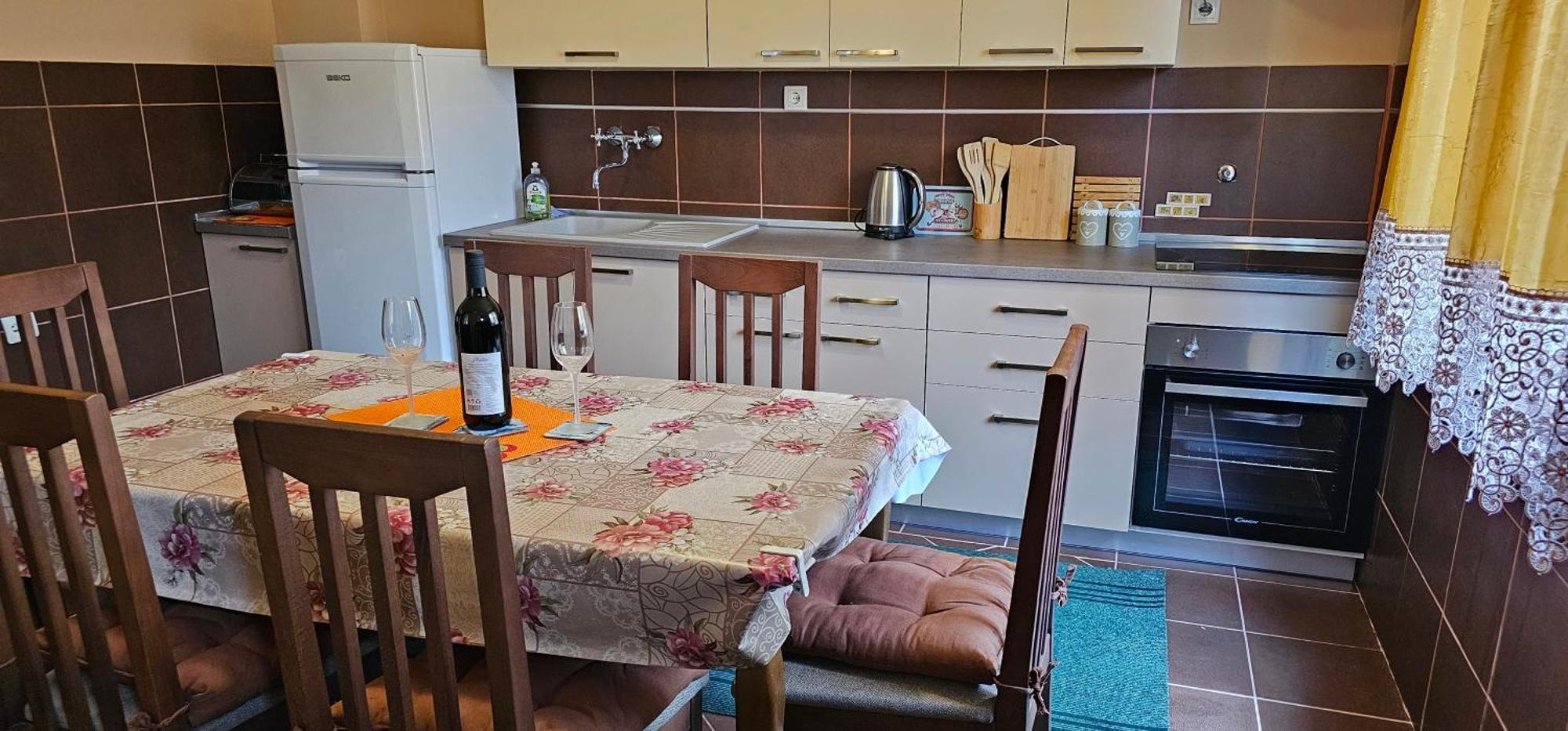 טיווט Apartments Simonovic מראה חיצוני תמונה